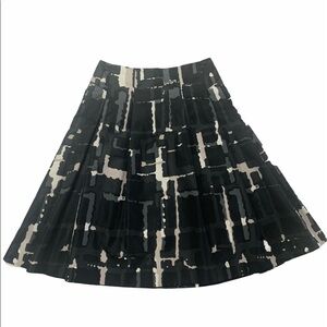 Express Size 0 Skirt Black Gray Cream Print